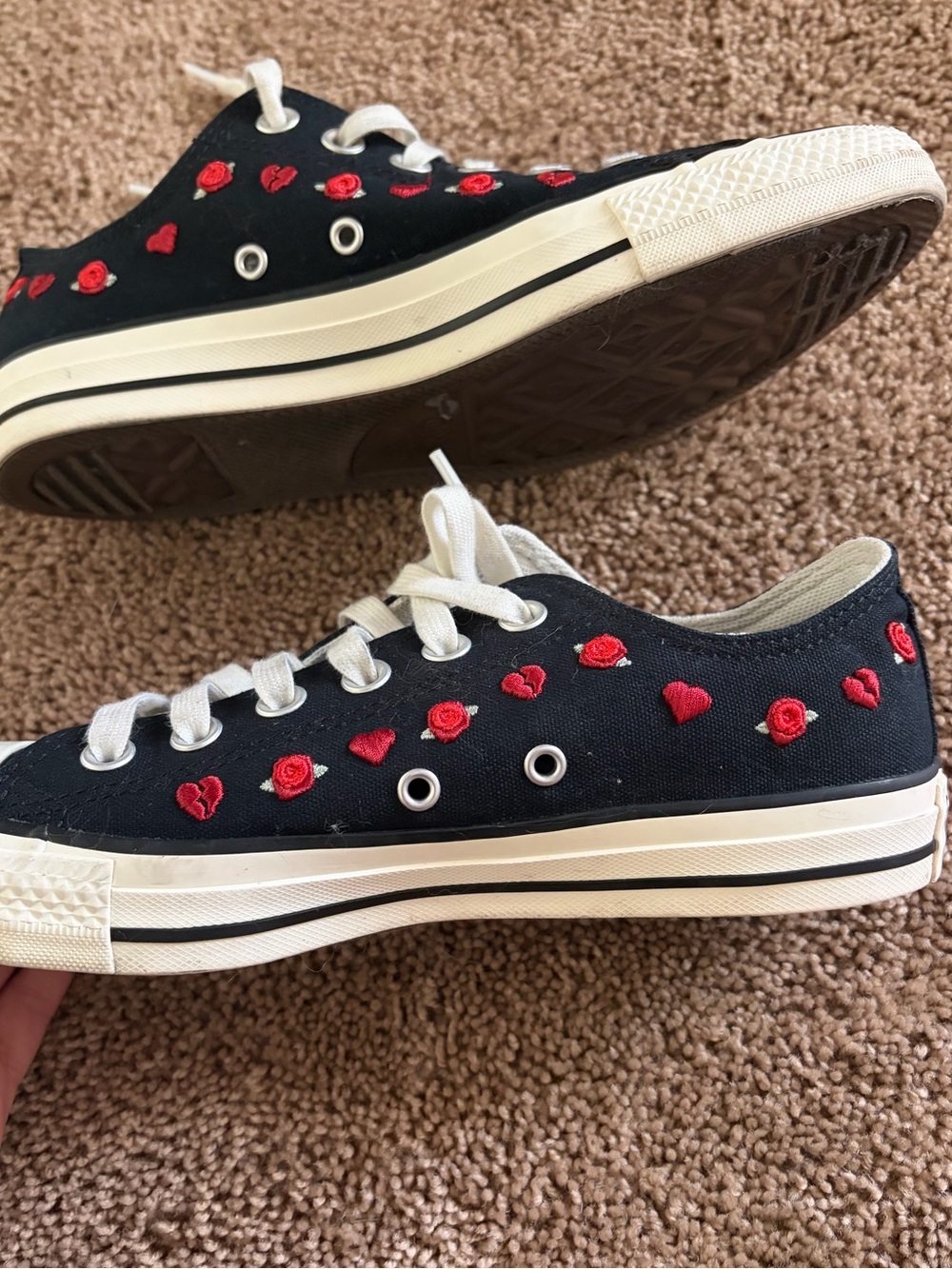 Converse Black Canvas Low-Top Sneakers with Red Heart Embroidery - Picture 11 of 13